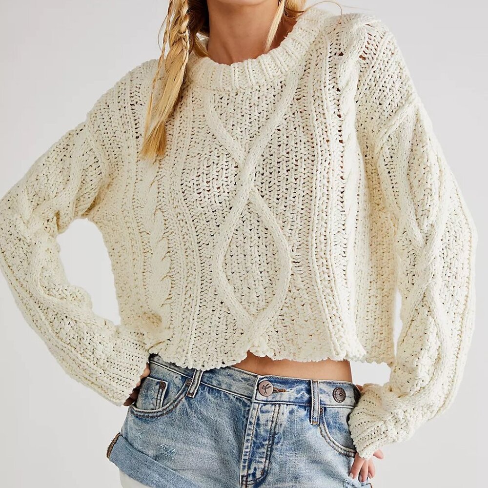 Free People Cropped Chunky Cable Knit Sweater (Cutting Edge Cable Pullover)